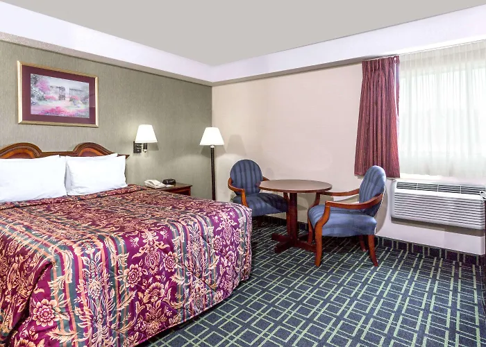Days Inn By Wyndham Dumfries Quantico