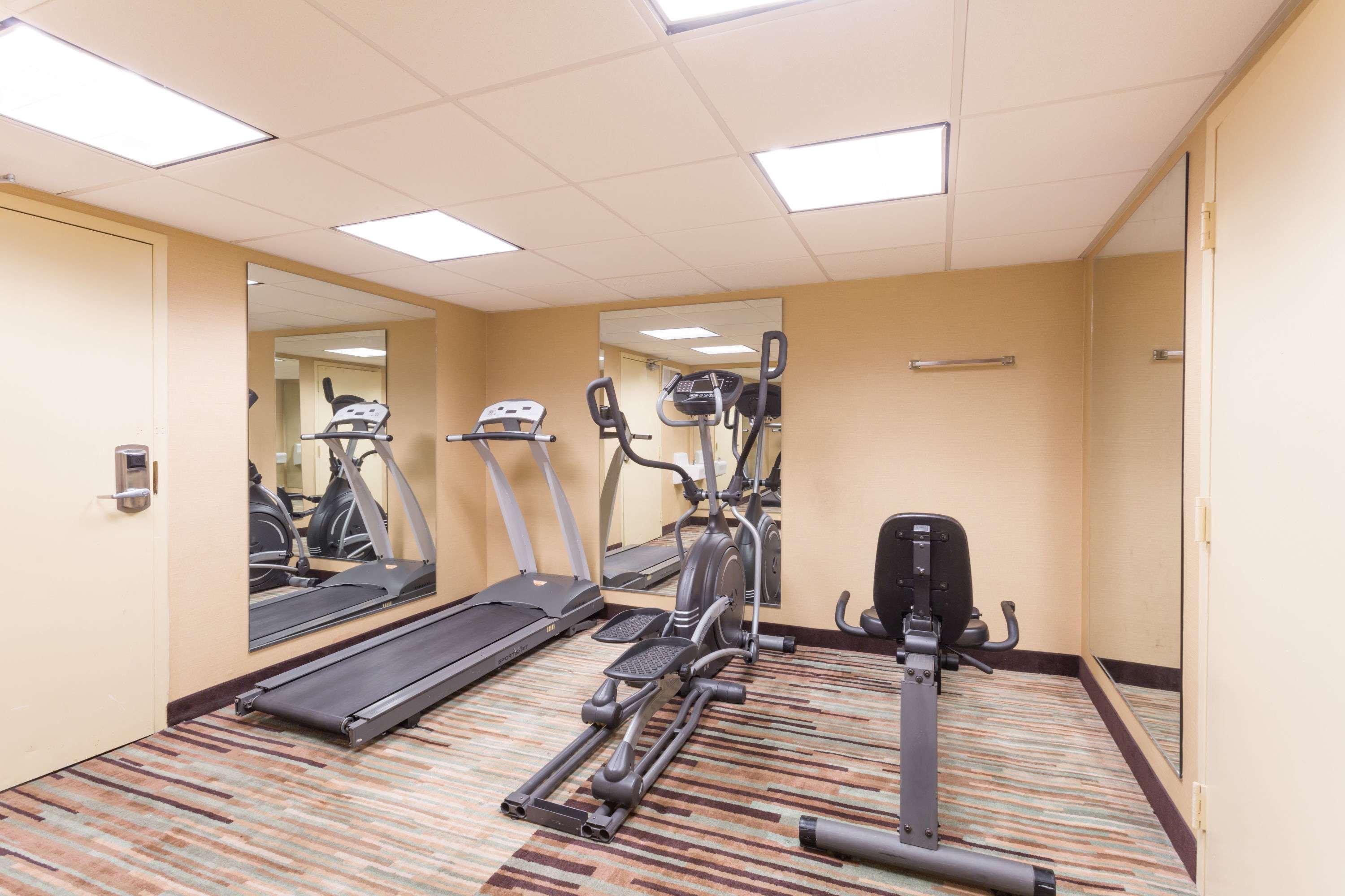 Hotel Days By Wyndham Quantico 2*