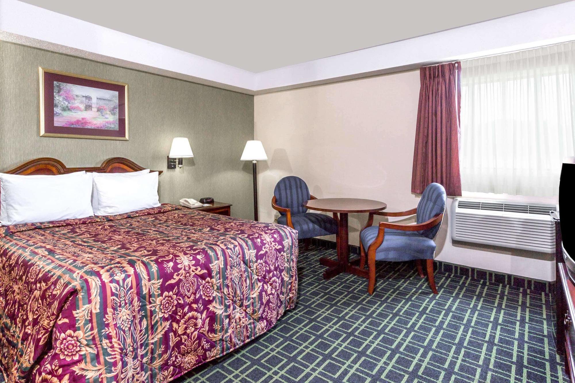 Days By Wyndham Quantico Hotel 2*